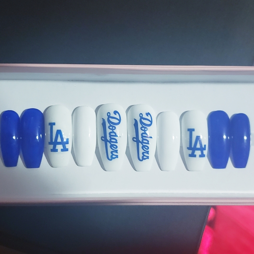 High Quality Press-On Nails